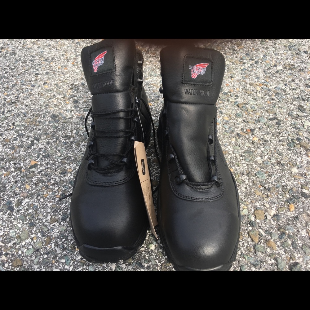 Red Wing boots - Picture 2 of 6